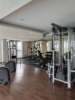 West Vista Apartment by Senyaman Living - Giacarta - 2