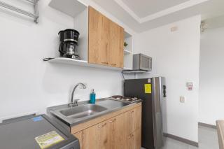 New comfortable Laureles Apartment - Medellín - 8