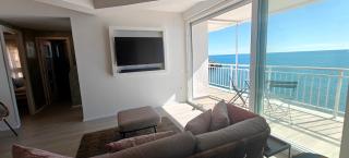Amazing Oceanfront 2br - 3