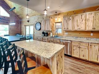 CJs Mountain Lodge - 1