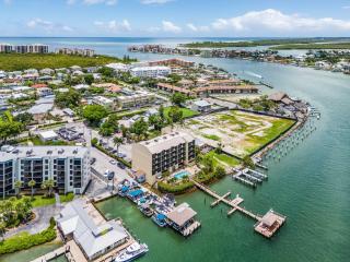 Sunrise Bay Resort - Marco Island - 8