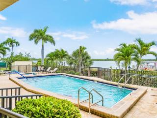 Sunrise Bay Resort - Marco Island - 9