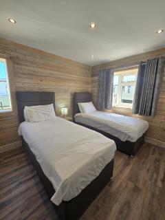 The Cove - Ingoldmells - 6