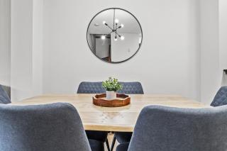 Peaks and Patio 3 Bedroom managed by Little Sister Getaways - 0