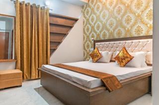 Mountain Mist Inn l Family Groups I Helpfull Staff I Open Air Lawn & Rooftop I Pet friendly & Serviced Apts I Kasauli By Exotic Stays - Kasauli - 3