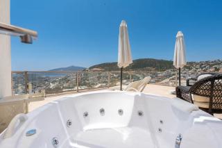 Sea View Villa with Private Pool in Kalkan - Kaş - 1