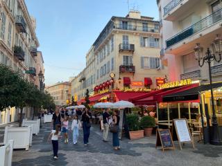 Petit nid manssardé - Nice - 1