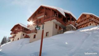 VARS aux pieds des pistes Appartement T2 4 personnes Résidence 4 étoiles avec piscine et parking privés - Vars - 5