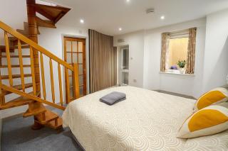 1-Bed Flat in Central Northampton - Northampton - 4