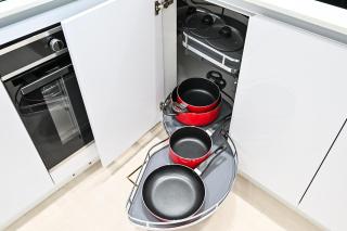 Modern 1BR Fully Furnished with Balcony and Gym - 1