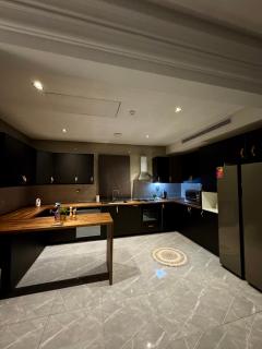 Luxury land studio - 3