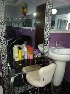 Lavender Hotel and Spa - Mama - 9