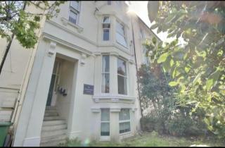 Lennox Lodge 2 - 9