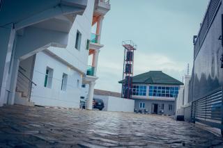 HomeWorth Hotel - Efiran - 3