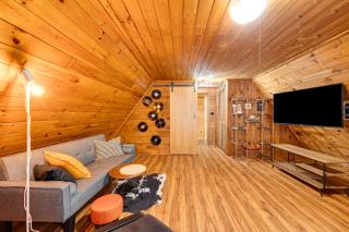 10 Mi to Newfoundland Lake Updated Forest Retreat - - 8