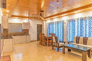 The Kasauli Suffer I Best Seller I Vacations I Family Events I Pet friendly l Open Air Lawn I Sky Bonfire l Serviced Apartments I Kasauli by Exotic Stays - Dharmpur - 2