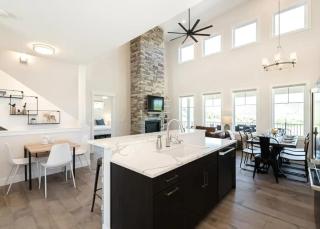 935 Lone Eagle - Valley View - 1