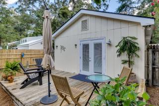 Centrally Located St Simons Island Getaway! - 9