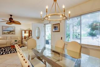Centrally Located St Simons Island Getaway! - 4