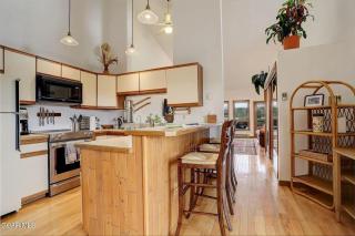 524 Sun River #8 - 3