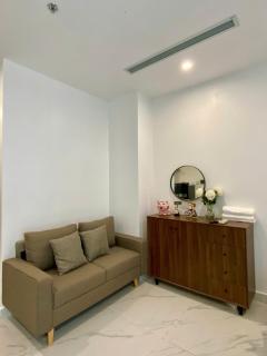 Shi House- Studios BE5 - Wieu Hồ Bơi &Vinhomes Grand Park - 0
