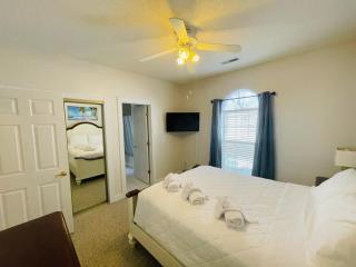 Best Location 1BD condo in the center of MB pool - Myrtle Beach - 3
