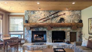 KBM Resorts NEW PROPERTY Bristlecone Beautifully updated Easy Access to Deer Valley Private Hot Tub Gas Fireplace Main Street BCT-501 - Park City - 9