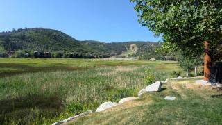 KBM Resorts NEW PROPERTY Bristlecone Beautifully updated Easy Access to Deer Valley Private Hot Tub Gas Fireplace Main Street BCT-501 - Park City - 8