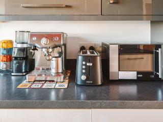 Crescent House - Haverfordwest - 3