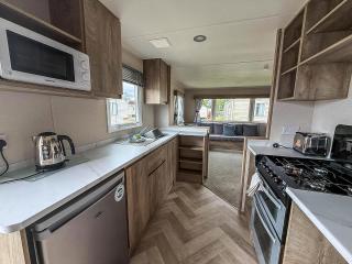 Lovely Caravan With Side Decking At Golden Sands Haven Holiday Park Ref 63056Pd - Mablethorpe - 3