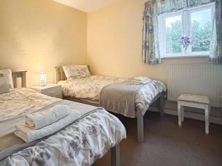 Ty Main Cottage - Newborough - 3