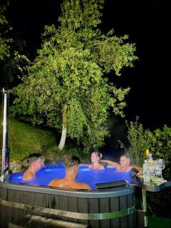 PENSIUNEA DIMITRIOS Relaxare cu jacuzzi pe Valea Cernei - 7