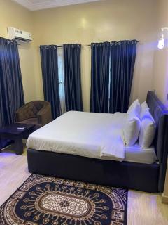 De Ross Hotel & Suite - Mama - 9