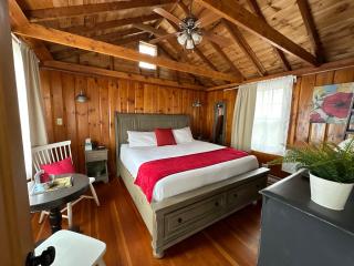 Cottage 10 - 1 Bedroom w/ Loft / 1 Bath - Wolfeboro - 2