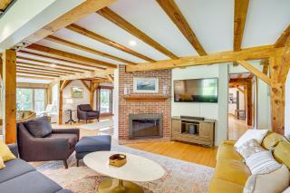 Spacious Kennebunkport Home with View, 2 Mi to Beach - Kennebunkport - 8