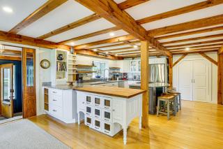 Spacious Kennebunkport Home with View, 2 Mi to Beach - Kennebunkport - 2