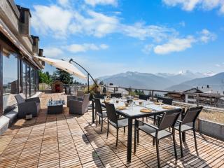Apartment Jeanne D'Arc LOFT COMBI by Interhome - Crans-Montana - 0