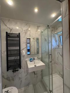 Golden GaPa Smart-Aparthotel - 9