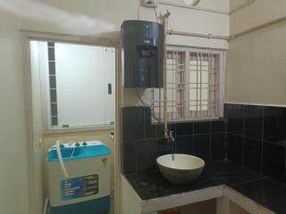2BHK AC Hitech City Comfortable Affordable - Hyderabad - 7