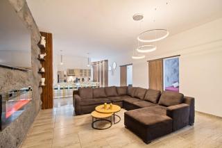 6 bedroom with Jacuzzi 1 block from LLeras P10 - Medellín - 6
