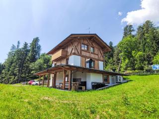 Villa Casa del Larice by Interhome - 0