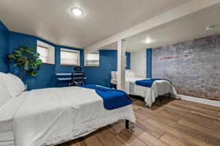 Jersey City Retreat w Private Backyard Bonfire Near NYC - Jersey City - 5