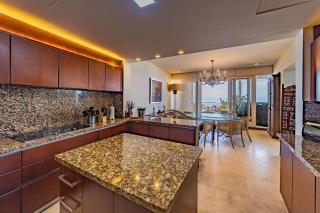 4BR Oceanview Penthouse with Rooftop Jacuzzi at Puerta Cortés Resort | 505 - La Paz - 2