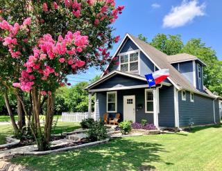 The Texas Bluebonnet Home in Historic McKinney - McKinney - 0