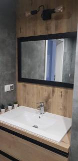 Nowoczesny apartament z dużym tarasem i widokiem na jezioro - Giżycko - 9