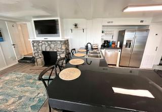 Historic Waterfront, Downtown, Boat Slip Avail - 5