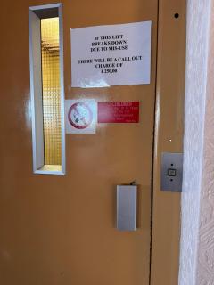 OYO Delton Hotel Blackpool Pleasure Beach - Blackpool - 1