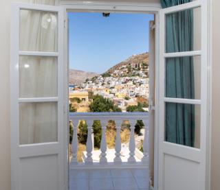 Castle Balcony Apartment - Agia Marina - 8