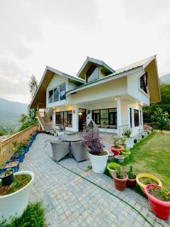 ROYALE PEAKS villa sonamarg Rd - 0