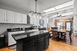 Beautiful home, a few minutes to the waterfall and attractions - Niagara Falls - 3